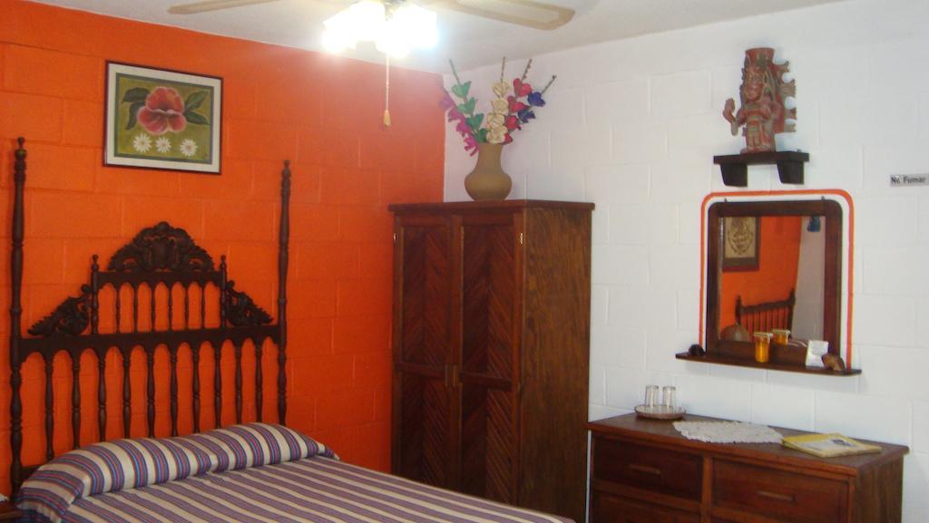 Quinta Erika Boutique Hotel By Rotamundos Coyuca de Benitez Rom bilde